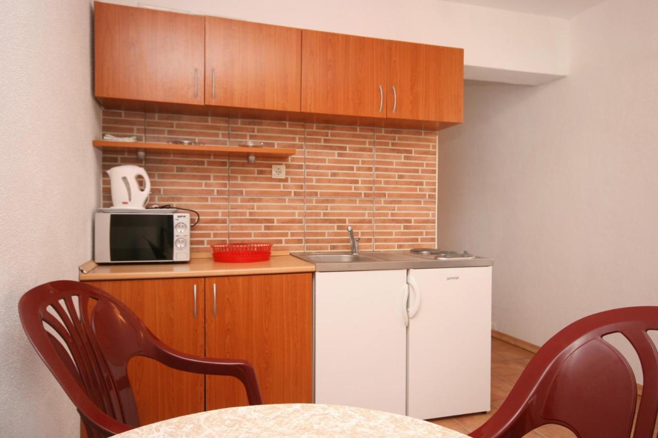 Apartment Podaca 6050A Exteriör bild